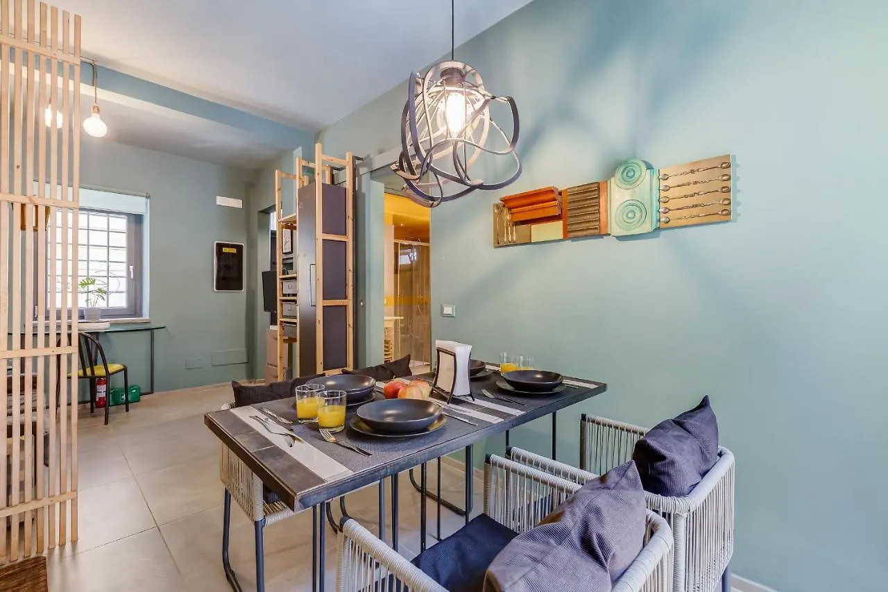 Vivilo Collection - Pigneto Apartments - Patio - Terrace - Parking Rome