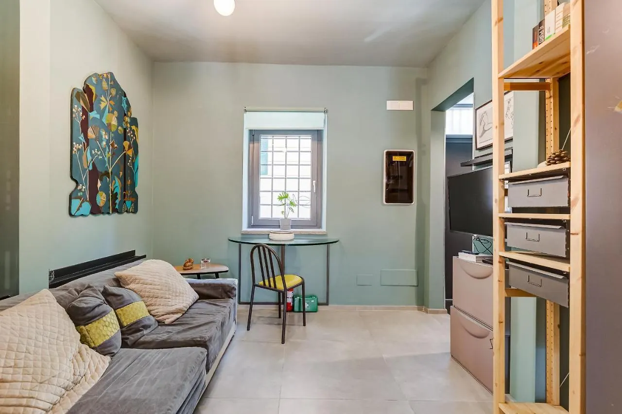 Vivilo Collection - Pigneto Apartments - Patio - Terrace - Parking Rome 0*,  Italy
