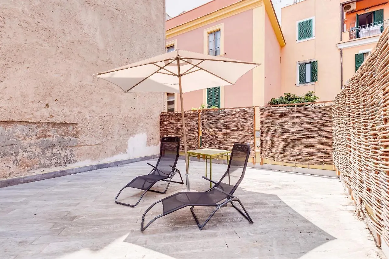Vivilo Collection - Pigneto Apartments - Patio - Terrace - Parking Rome Italy