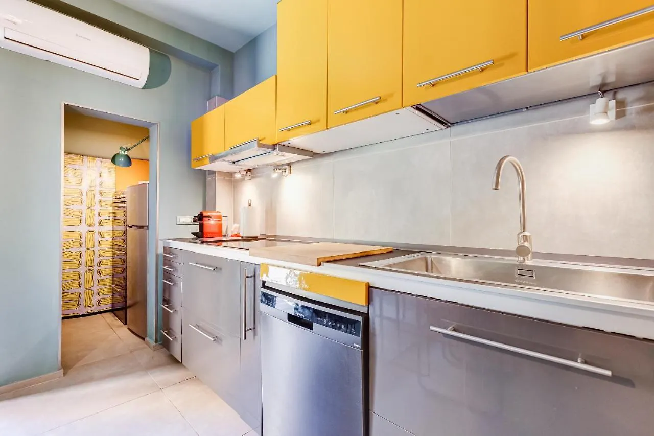 Vivilo Collection - Pigneto Apartments - Patio - Terrace - Parking Rome