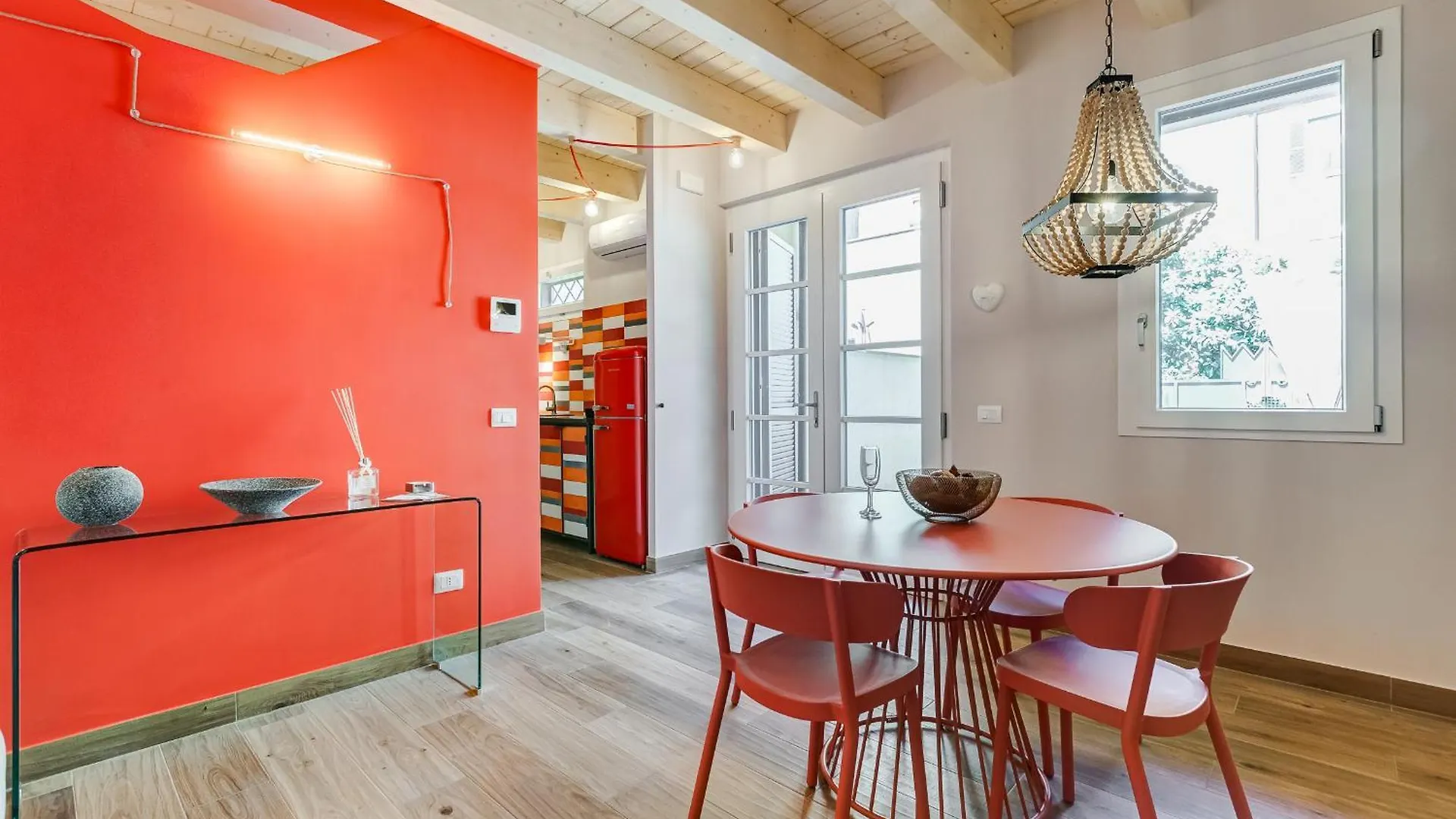 Vivilo Collection - Pigneto Apartments - Patio - Terrace - Parking Rome