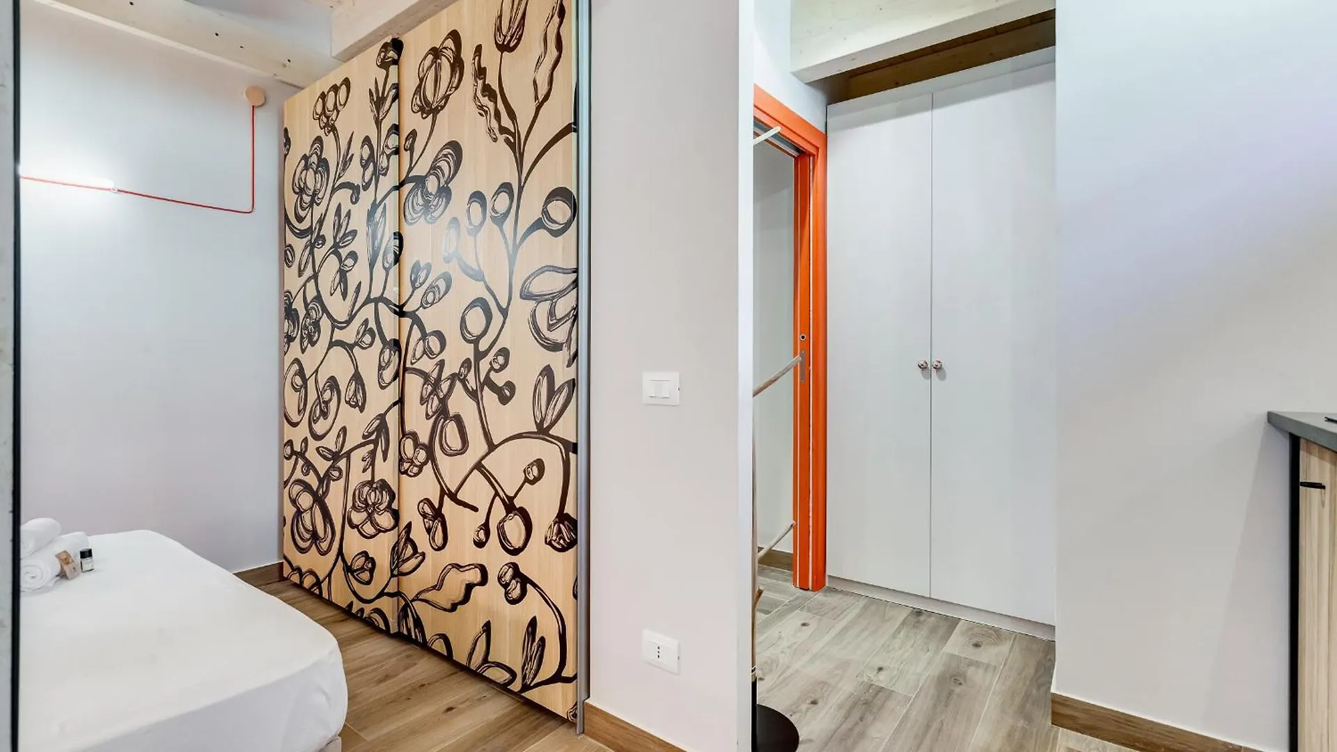 Vivilo Collection - Pigneto Apartments - Patio - Terrace - Parking Rome 0*,